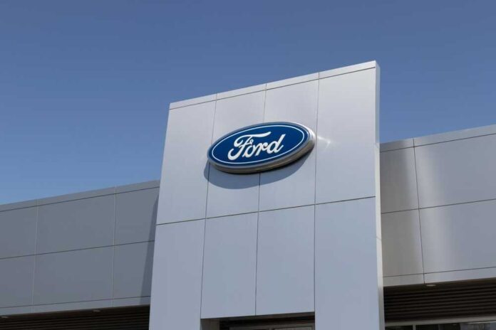 Kendallville,-,Circa,May,2022:,Ford,Car,,Suv,And,Pickup