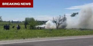 12 presumed dead in plane crash near Kansas City, Missouri