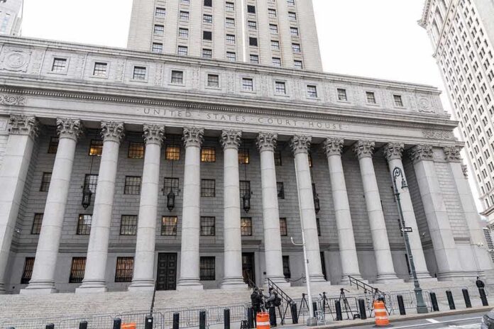 shutterstock_2094508633-2 United States courthouse with grand neoclassical columns