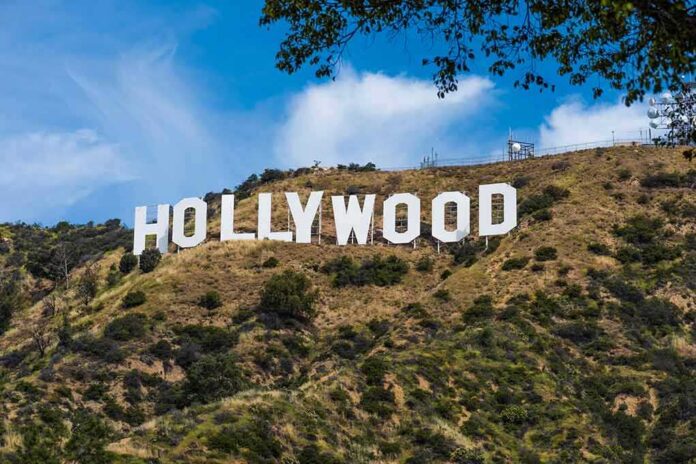 shutterstock_624298706 Hollywood Sign on a sunny hillside